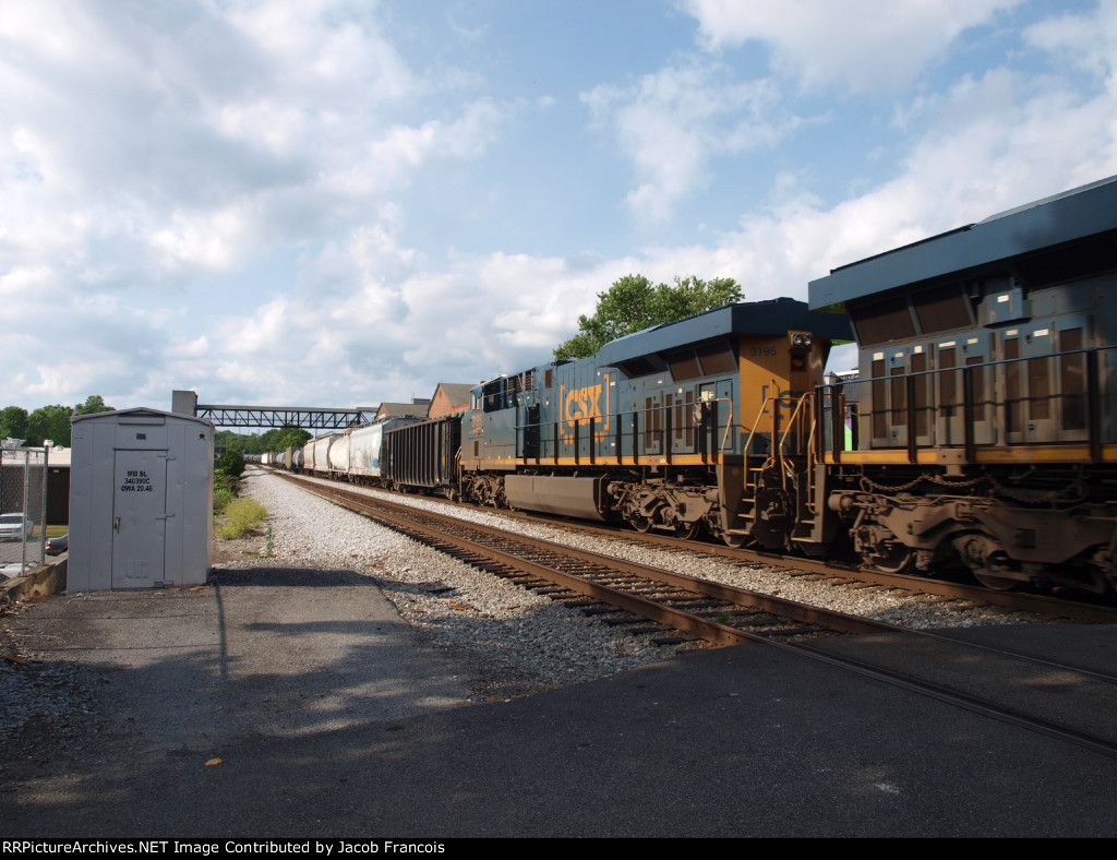 CSX 3195